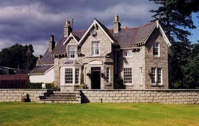 Braemar Lodge