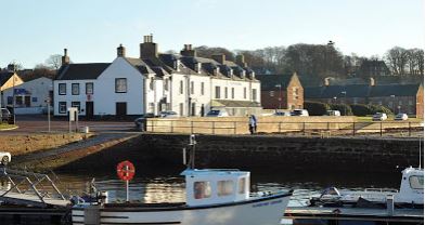 The Royal Hotel - Cromarty